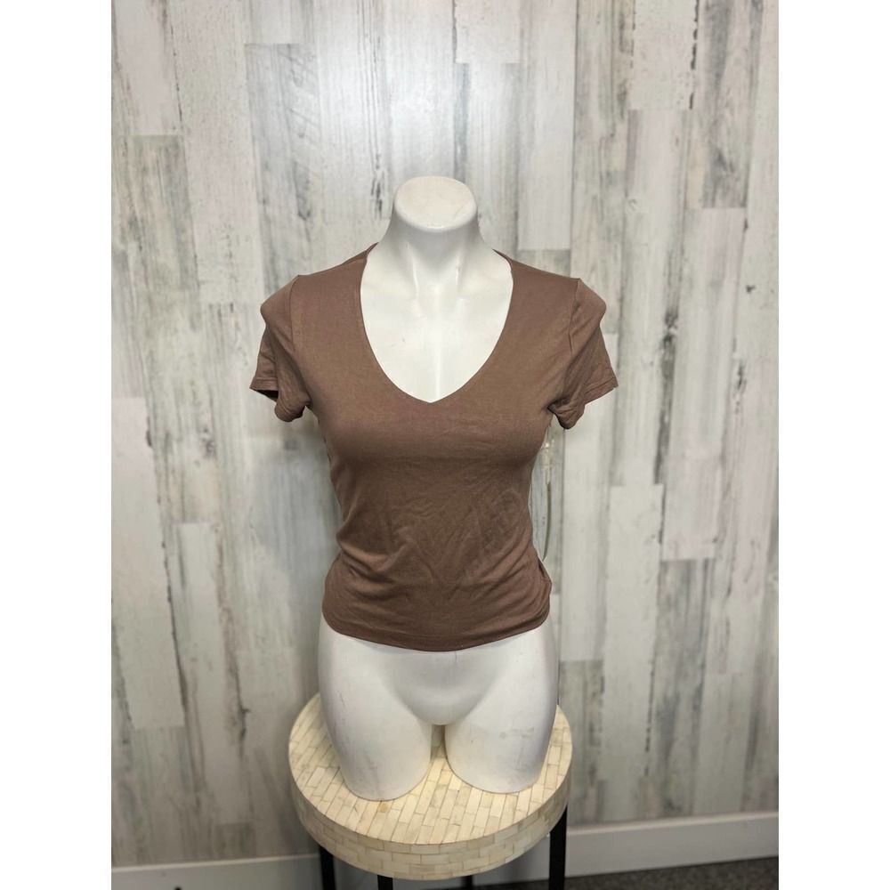 Iris crop top
